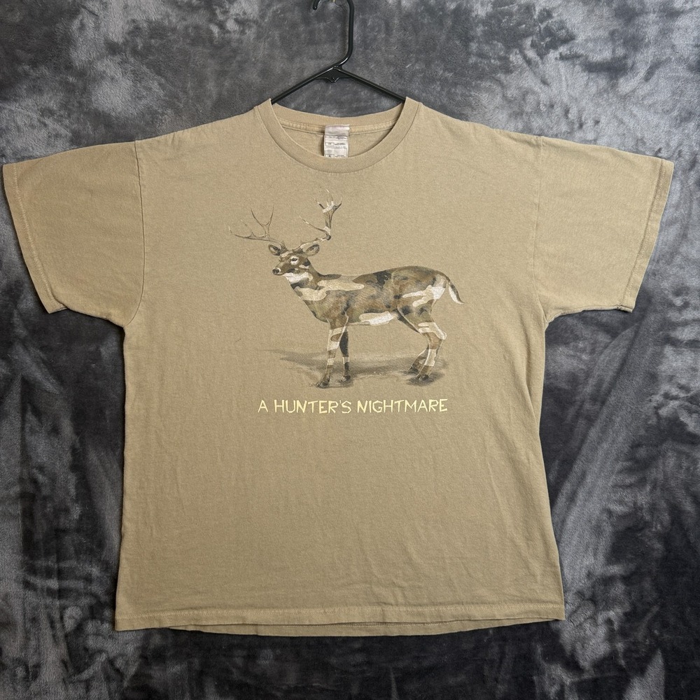 Vintage Y2k A Hunters Nightmare Short Sleeve Beige T-Shirt Size X-Large